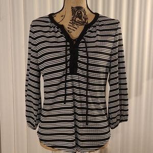 Black and white striped top M medium